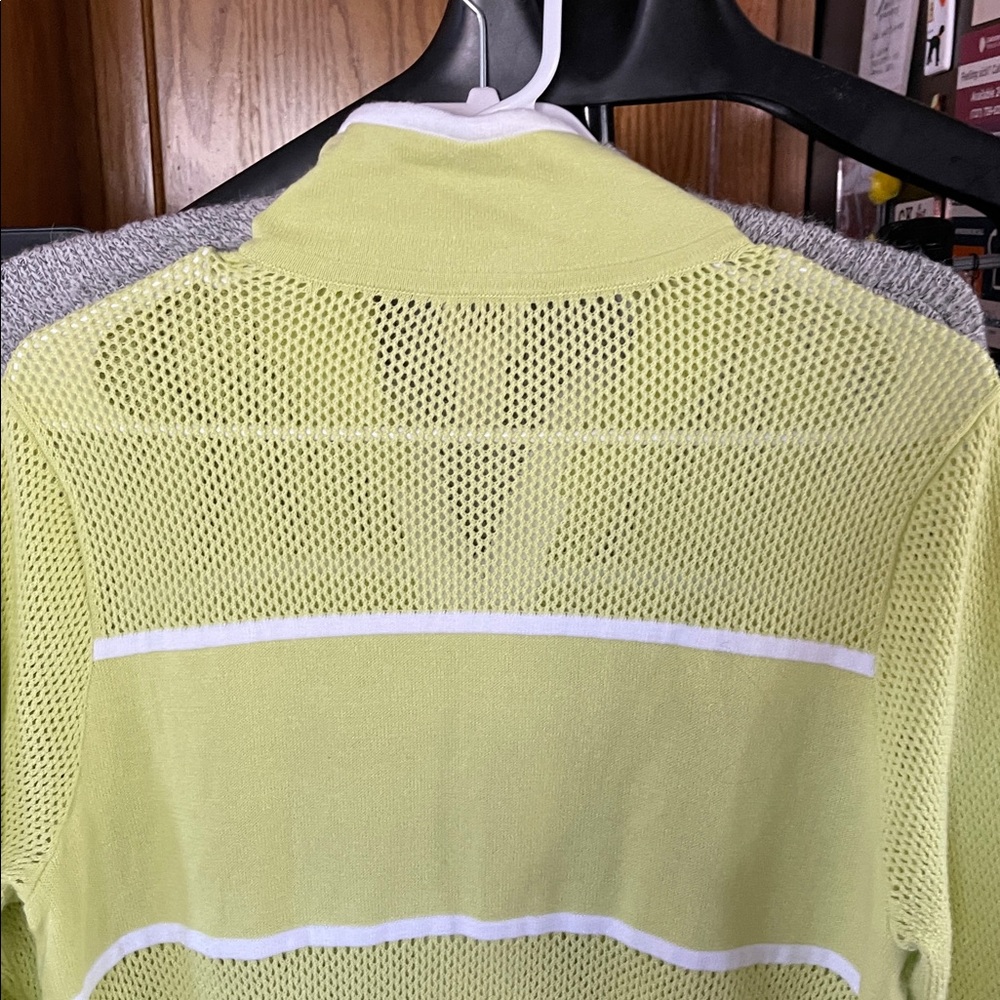 Chico’s Zenergy Soze 2 or Larger Knit Full Zip Sweater Lime Green Stretch - Picture 7 of 7
